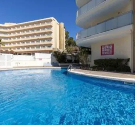 Calanu Cap Luxury By The Sea *