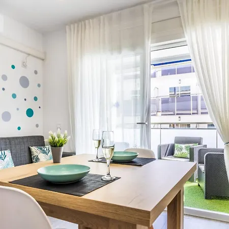 Calanu Cap Luxury By The Sea Apartment